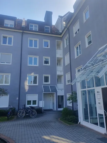 kompakte 2 Zi Wohnung mit Balkon in Weissensee unweit See — photo 1